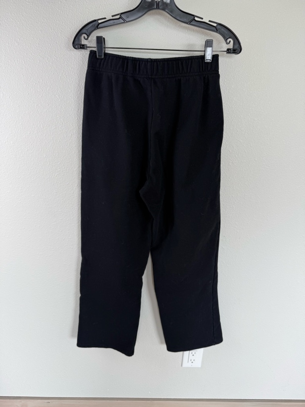 ALO Yoga Accolade Sweatpant Jogger Pant Black Unisex Casual Athleisure Women XS - Picture 9 of 13